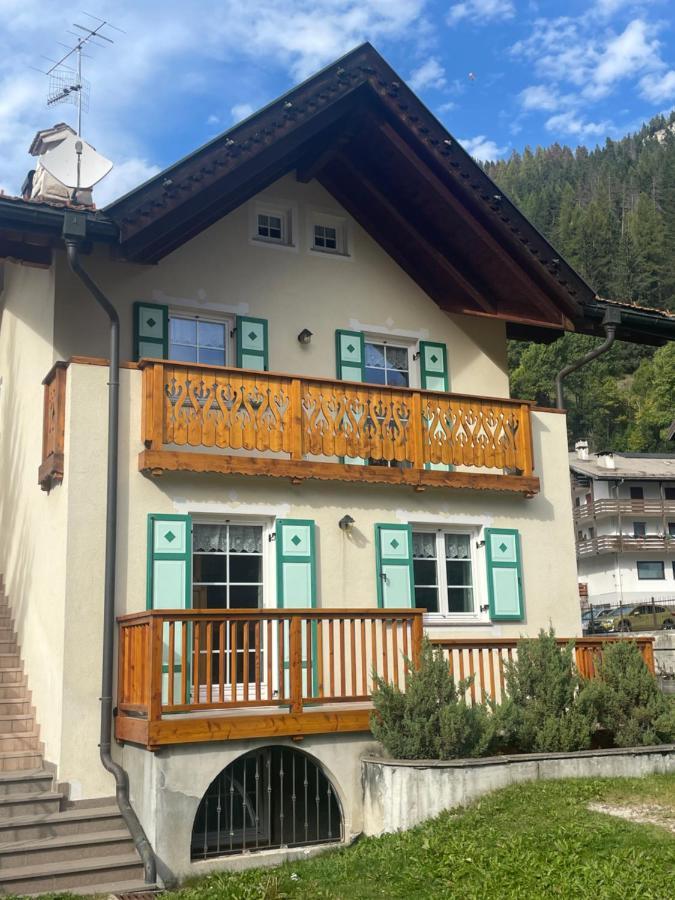 까나제이 Casa Cesarina By Ama Val Di Fassa 아파트 외부 사진